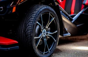 – Historie a vývoj automobilů od prvního vozu až po dnešek