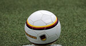 Jak si udržet kondici během karantény: 5 tipů pro domácí cvičení