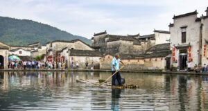 1) Cesta bojových umění: Základy sebeobrany a sebedůvěry