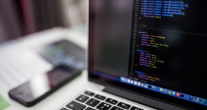 Technologický boom v průmyslu: jak se změní pracovní trh v následujících letech?