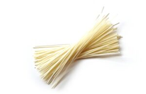 Nejlepší recepty na domácí chleba: od klasického kváskového po rychlý bezdroždíkový variant.