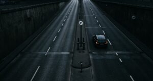 Novinky v automobilovém průmyslu: Nejnovější technologické trendy a modely