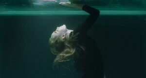 Krása bez zbytečných chemikálií: Trendy v přírodní kosmetice