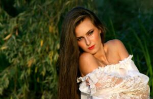 Krása prostřednictvím umění: Jak se inspirují umělci při tvorbě dokonalých portrétů